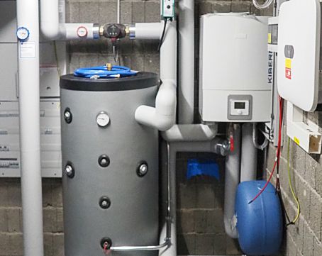 Luftwasserwärmepumpe mit Boiler